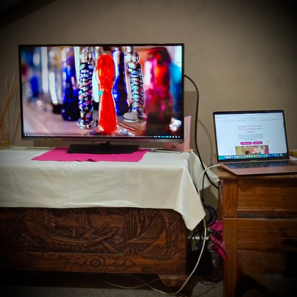 TV Screen with opening image of the Bodysex Documentary